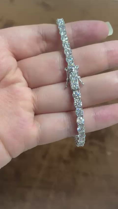 The Lumière Royale Tennis Bracelet